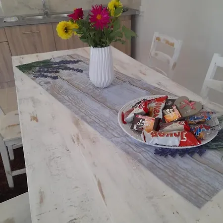 Chloi House شقة *